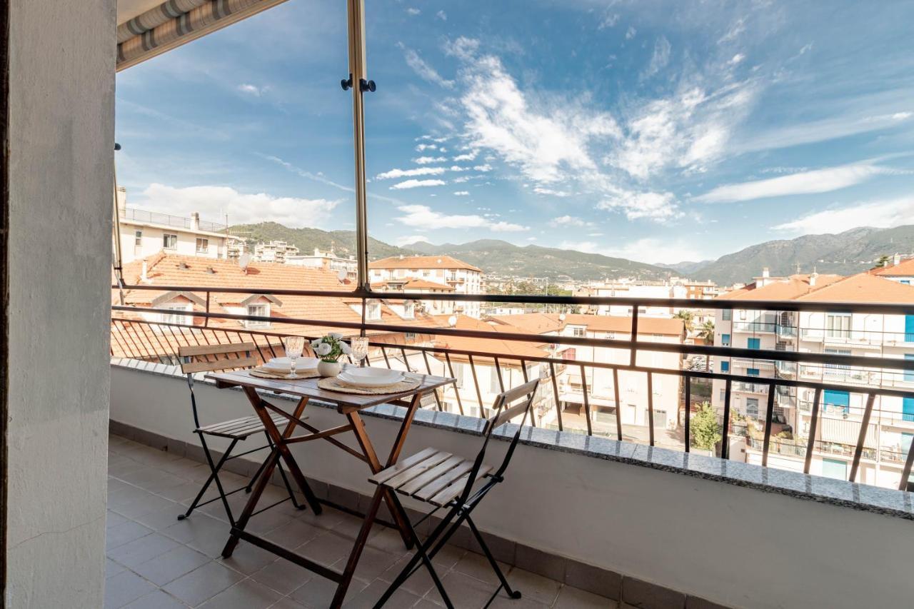 Apartamento H11 Mira House Mare - Centro Arma di Taggia Exterior foto